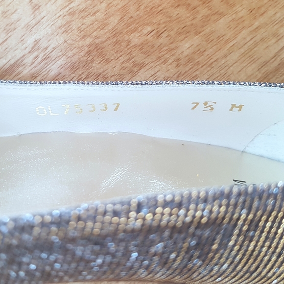 Stuart Weitzman Bowover Metallic Peeptoe Heels - Picture 7 of 7